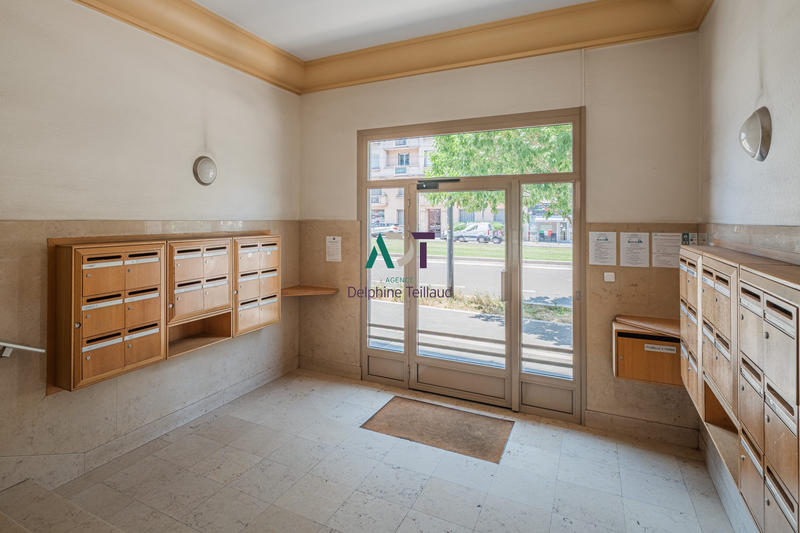 Appartement - 76 m² - 2 pièces