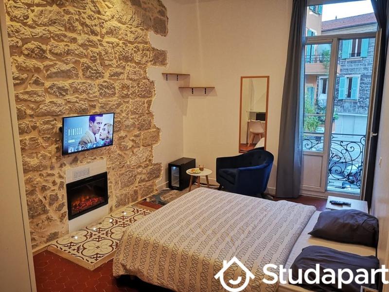 Chambre - 14 m² - 1 pièce