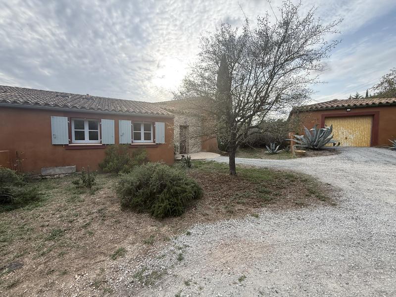 Villa - 215 m² - 5 pièces