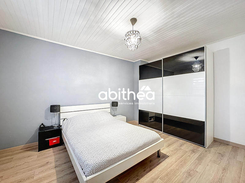 Maison - 103 m² - 5 pièces