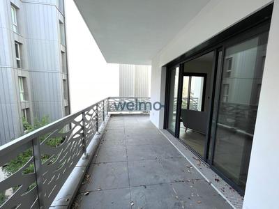 Appartement - 100 m² - 4 pièces