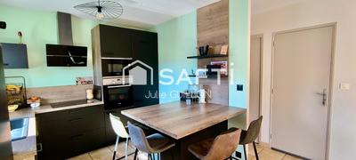 Maison de ville - 100 m² - 5 pièces