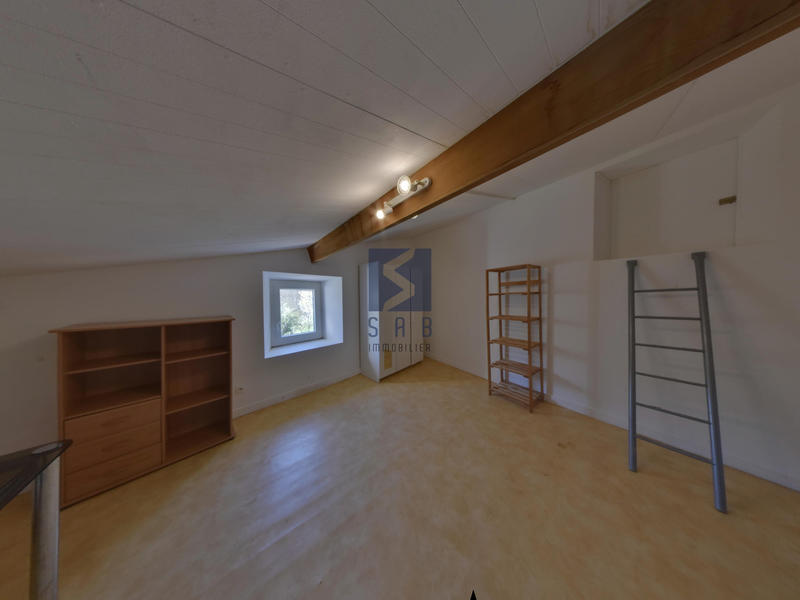 Maison - 133 m² - 8 pièces