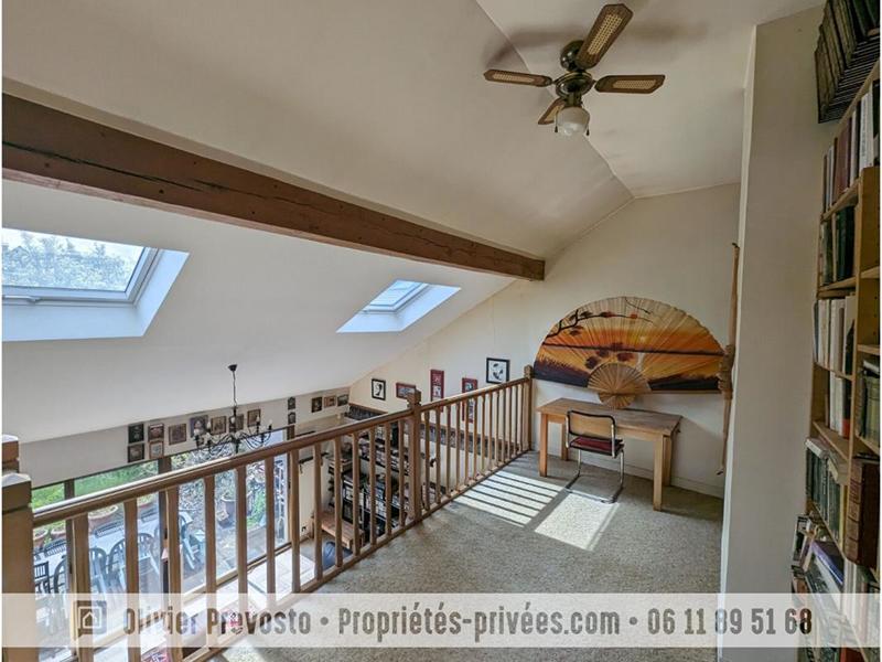 Maison - 180 m² - 8 pièces