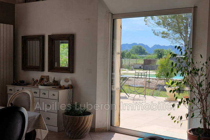 Maison - 250 m² - 5 pièces