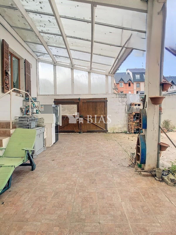 Maison - 110 m² - 4 pièces