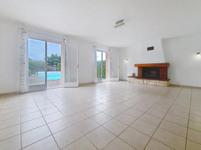 Maison - 145 m² - 5 pièces