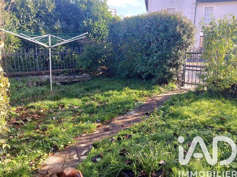 Maison - 226 m² - 8 pièces