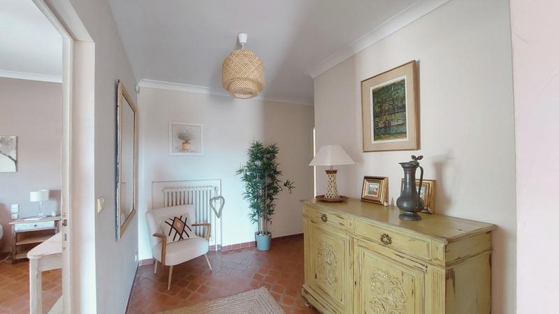 Propriété - 200 m² - 7 pièces