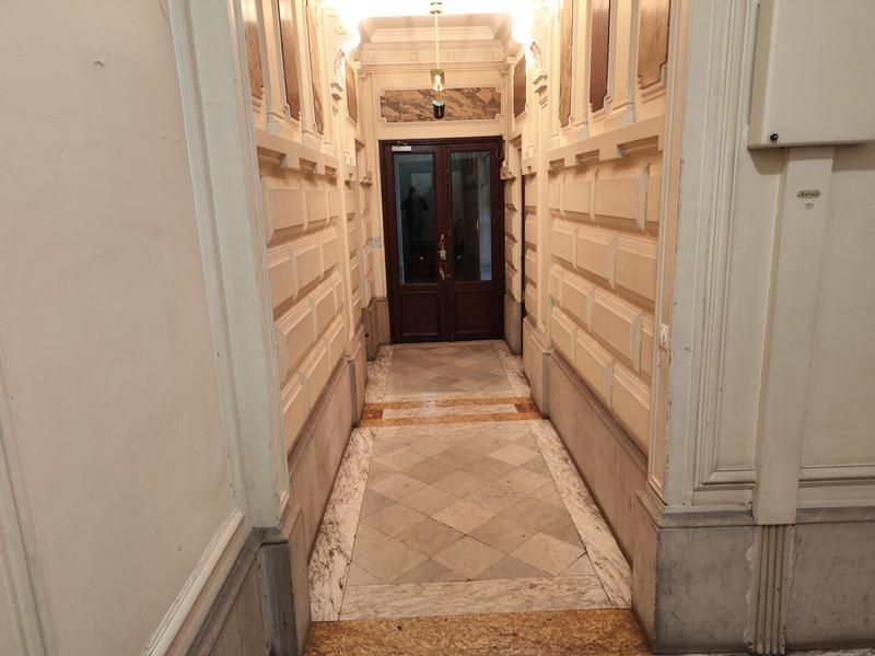 Appartement bourgeois - 8 m² - 1 pièce