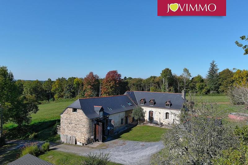 Maison - 310 m² - 10 pièces