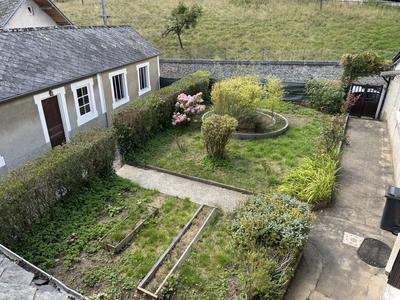 Maison - 175 m² - 7 pièces