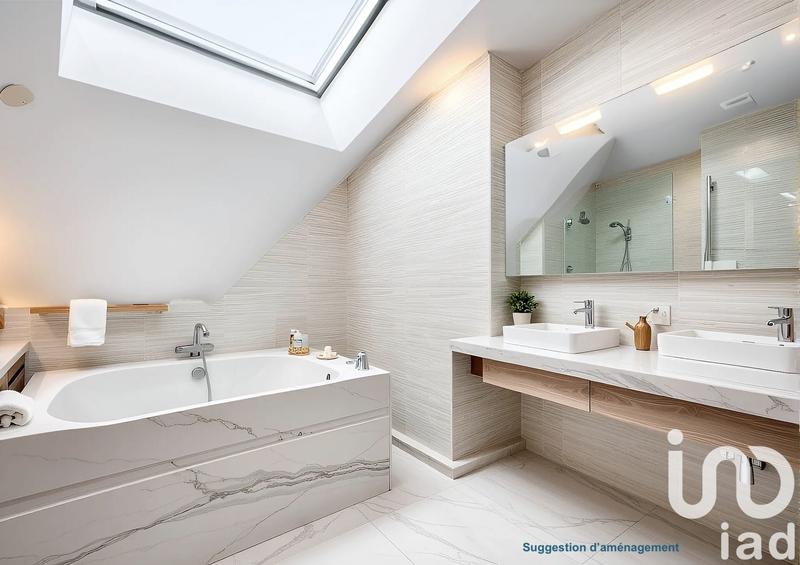 Maison - 175 m² - 6 pièces