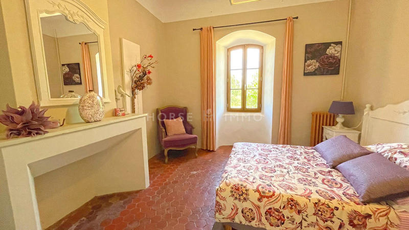 Bastide - 600 m² - 20 pièces