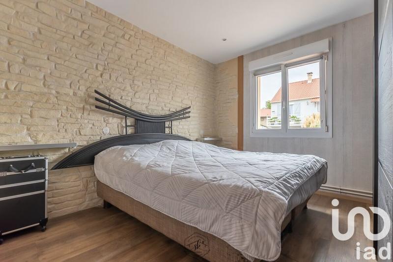 Maison - 127 m² - 8 pièces