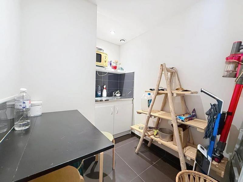 Local commercial - 108 m² - 5 pièces