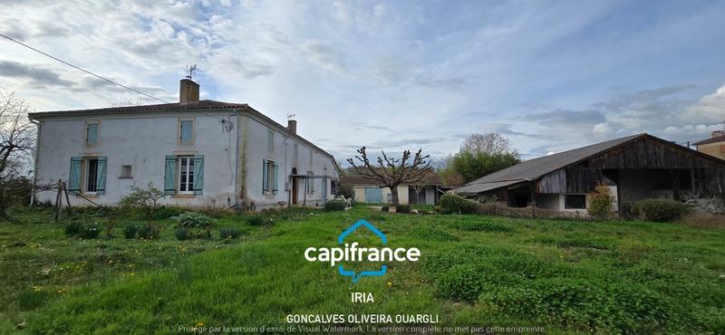 Corps de ferme - 240 m² - 7 pièces