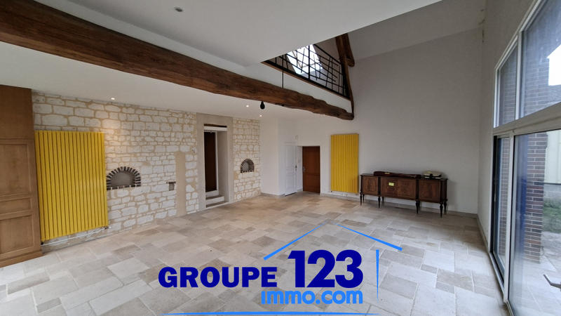 Maison - 227 m² - 7 pièces