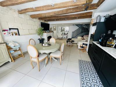 Maison - 105 m² - 4 pièces
