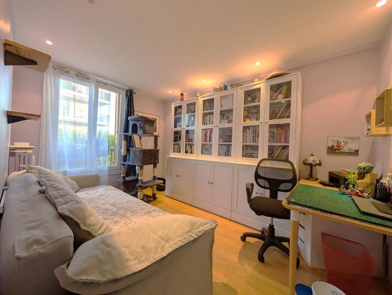 Appartement ancien - 70 m² - 3 pièces