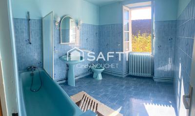 Maison - 146 m² - 7 pièces