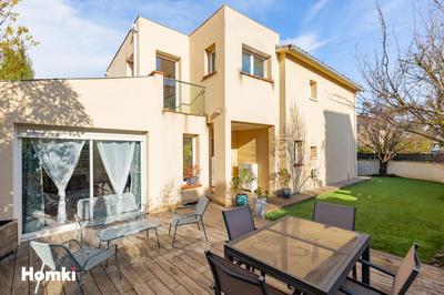 Maison - 158 m² - 6 pièces