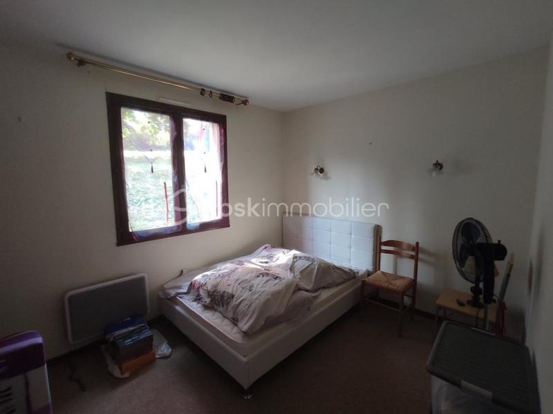 Maison - 94 m² - 5 pièces