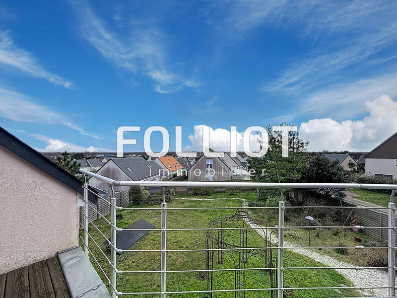 Maison - 246 m² - 11 pièces