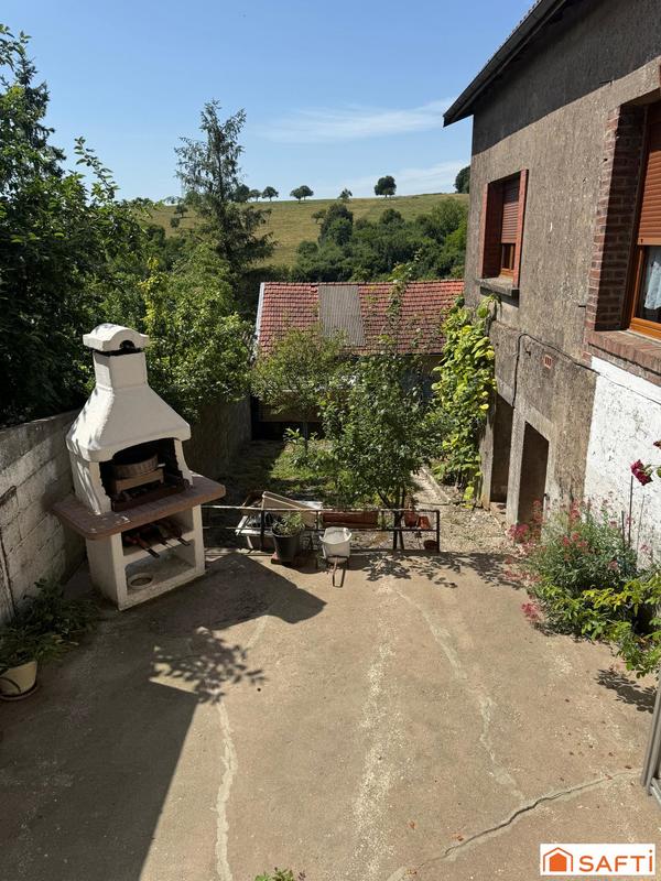 Maison - 180 m² - 7 pièces