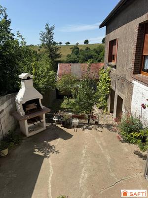 Maison - 180 m² - 7 pièces