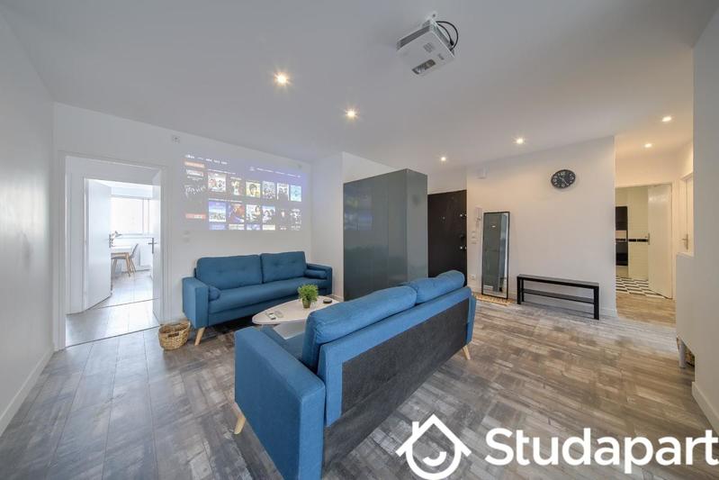 Chambre - 12 m² - 1 pièce