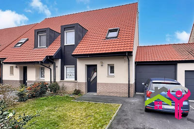 Maison - 85 m² - 4 pièces