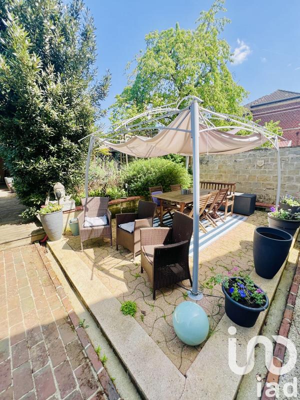 Maison - 127 m² - 7 pièces