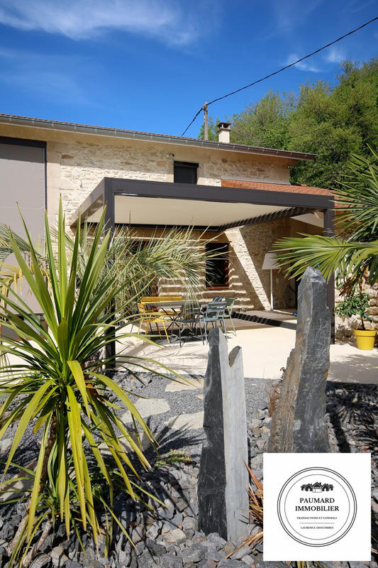 Bastide - 248 m² - 9 pièces