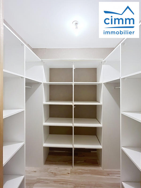 Maison - 111 m² - 4 pièces