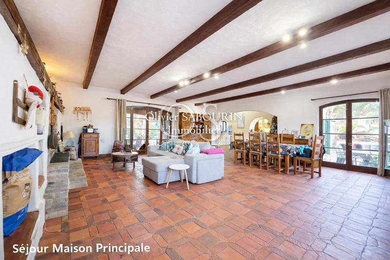 Bastide - 422 m² - 13 pièces