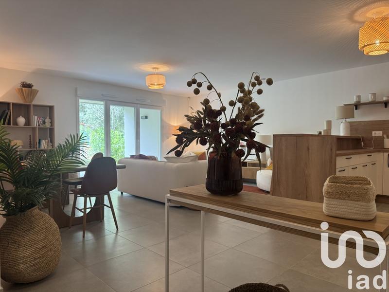 Appartement - 97 m² - 4 pièces