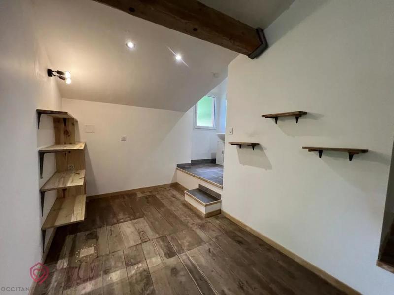 Propriété - 271 m² - 7 pièces