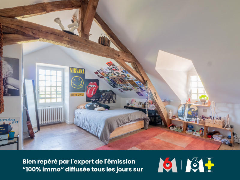 Maison - 456 m² - 16 pièces