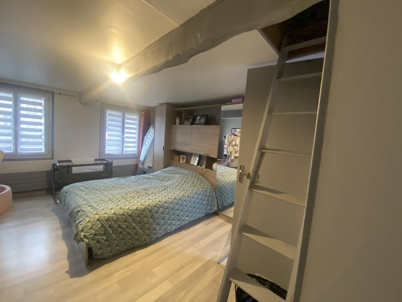 Propriété - 108 m² - 5 pièces