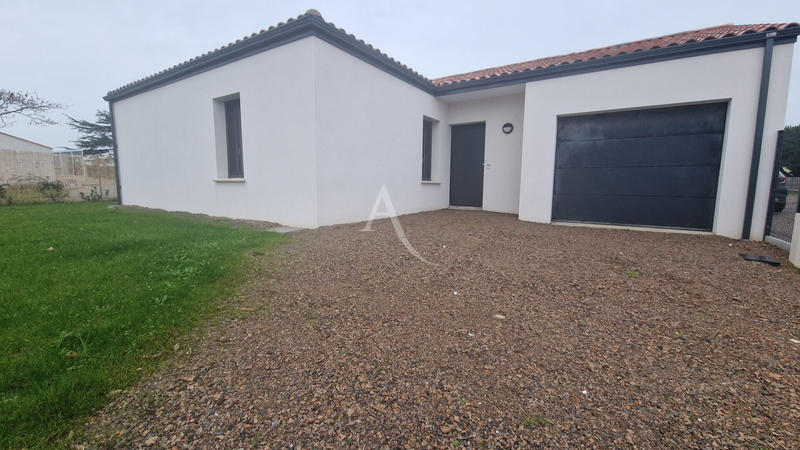 Maison - 97 m² - 4 pièces
