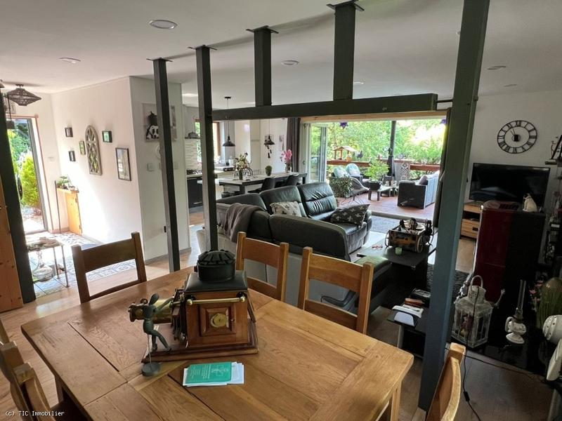 Maison - 97 m² - 3 pièces