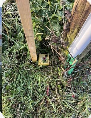 Terrain constructible - 911 m²