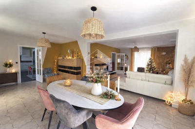 Maison - 158 m² - 7 pièces