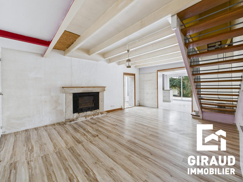 Maison - 85 m² - 4 pièces