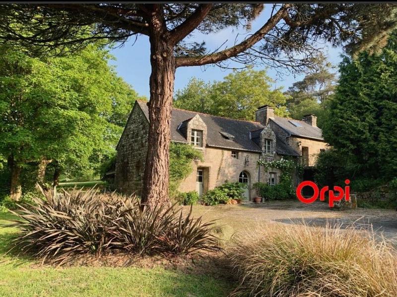 Demeure - 140 m² - 5 pièces