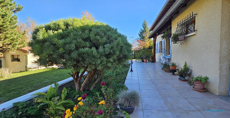 Maison - 147 m² - 5 pièces