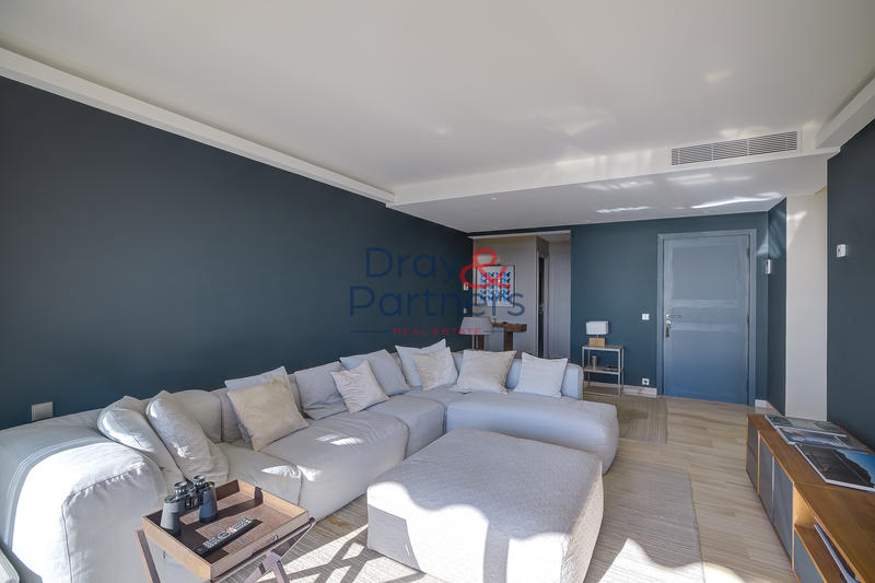 Appartement - 150 m² - 5 pièces