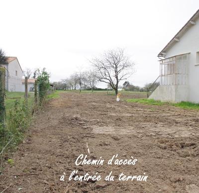 Terrain constructible - 2 552 m²