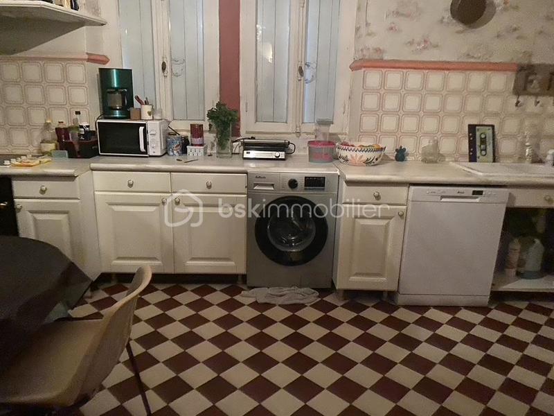 Propriété - 400 m² - 10 pièces